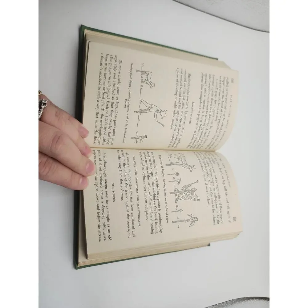 Vintage 1947 Girl Scout Handbook‎ Intermediate Program First Edition Hardcover